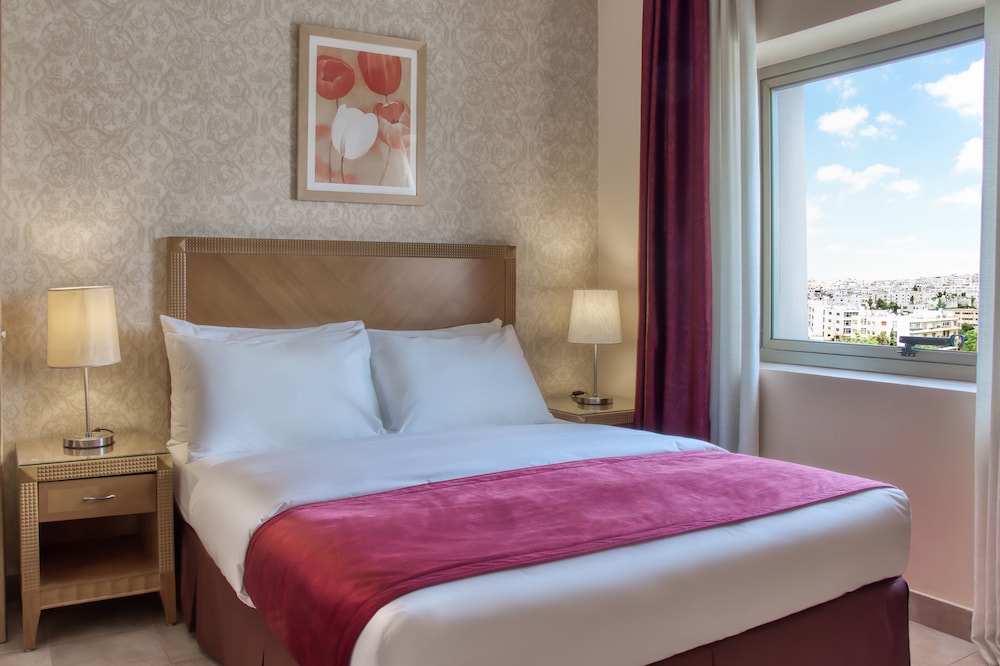 CONNECTING, FAMILY, DOUBLE AND TWIN BEDS