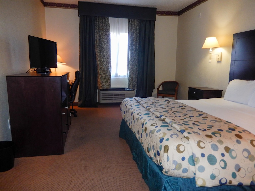 Motel6 Mesquite, TX - Balch Springs 28/60