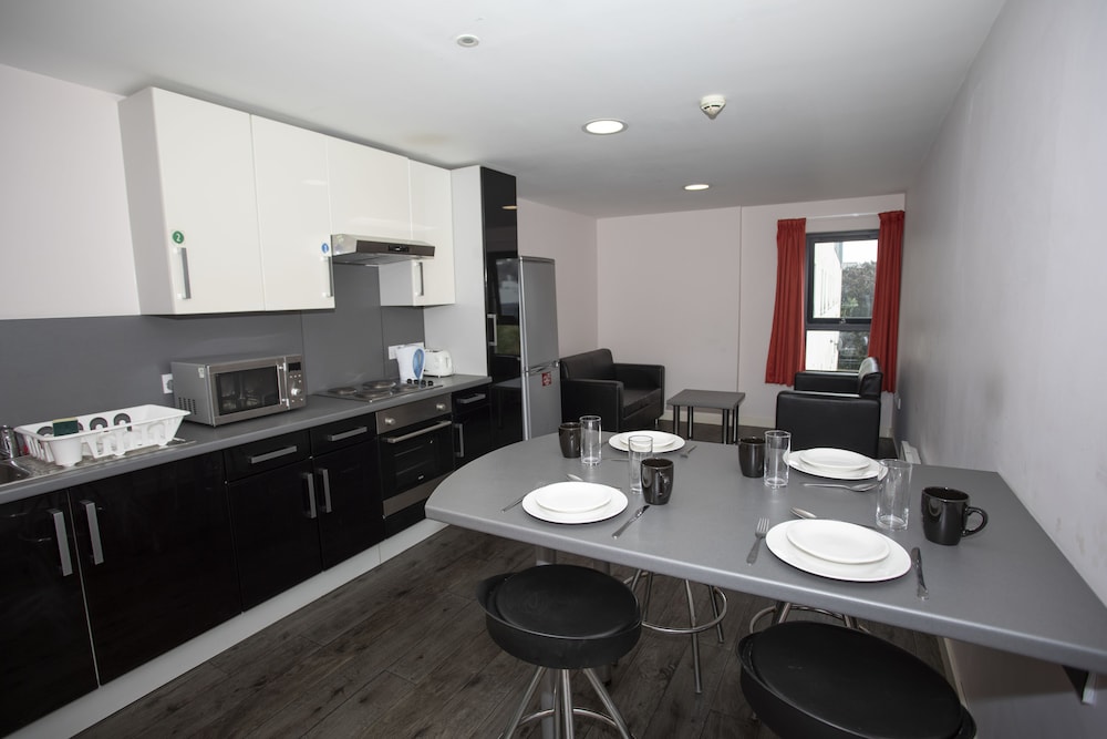 Beaverbank Place - Campus Residence 34/41
