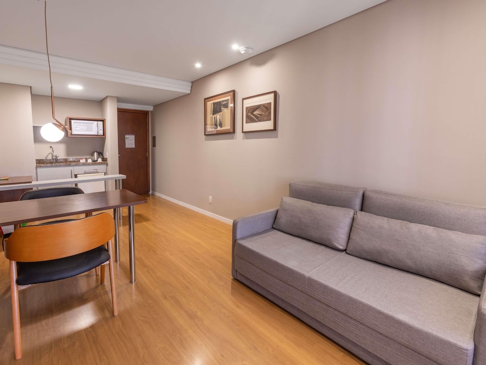 Mercure Curitiba Golden Hotel 57/79