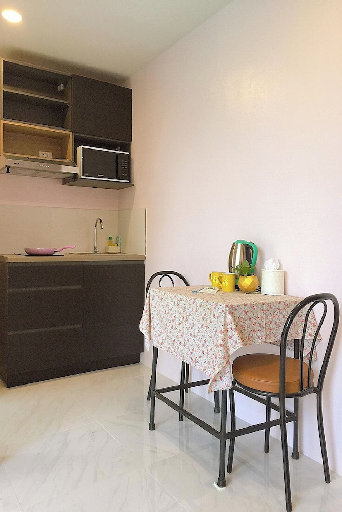 Chor Chang House 70/87