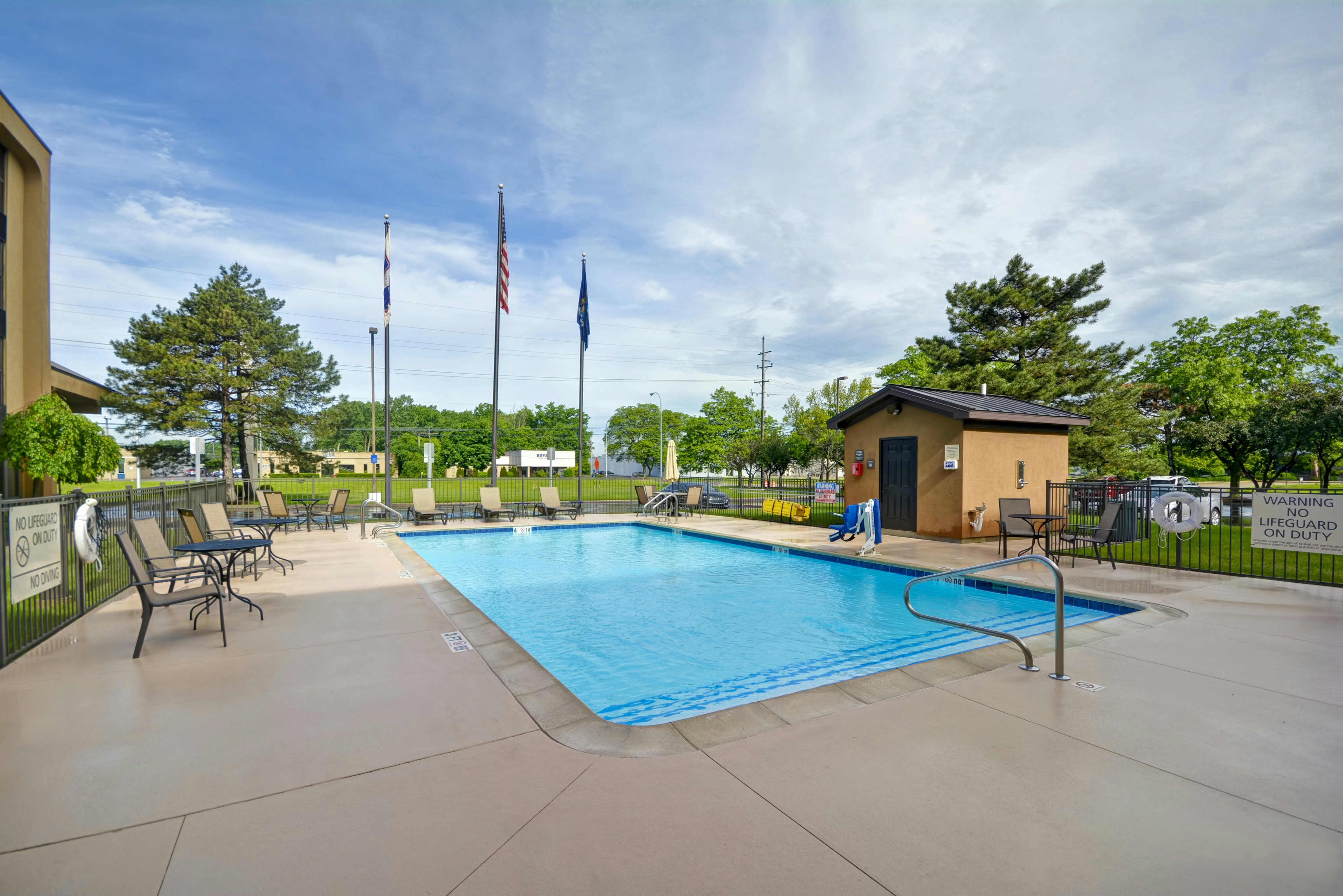 Hampton Inn Detroit/Madison Heights/South Troy 53/56