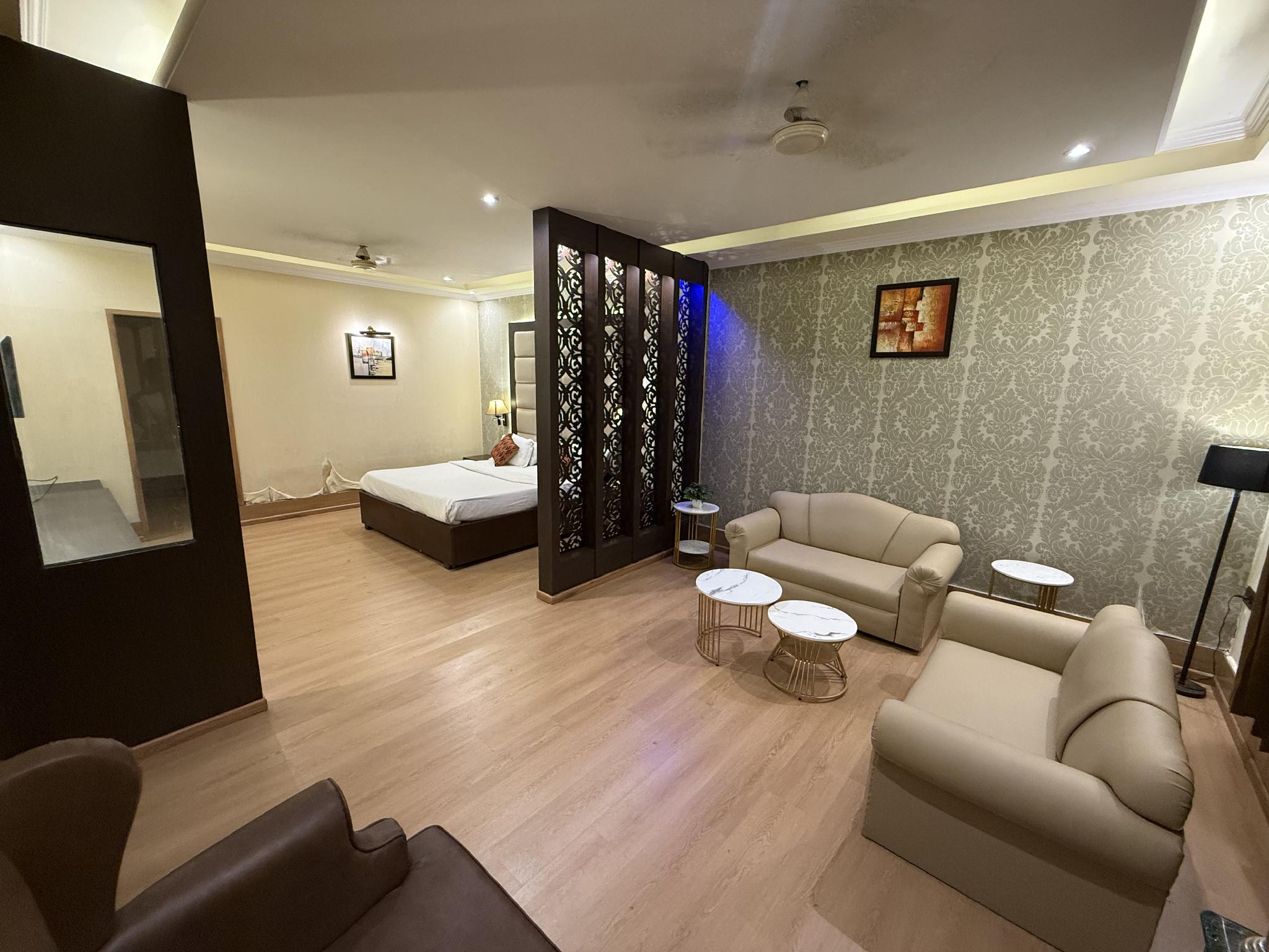 Hotel Diplomat Residency 25/46