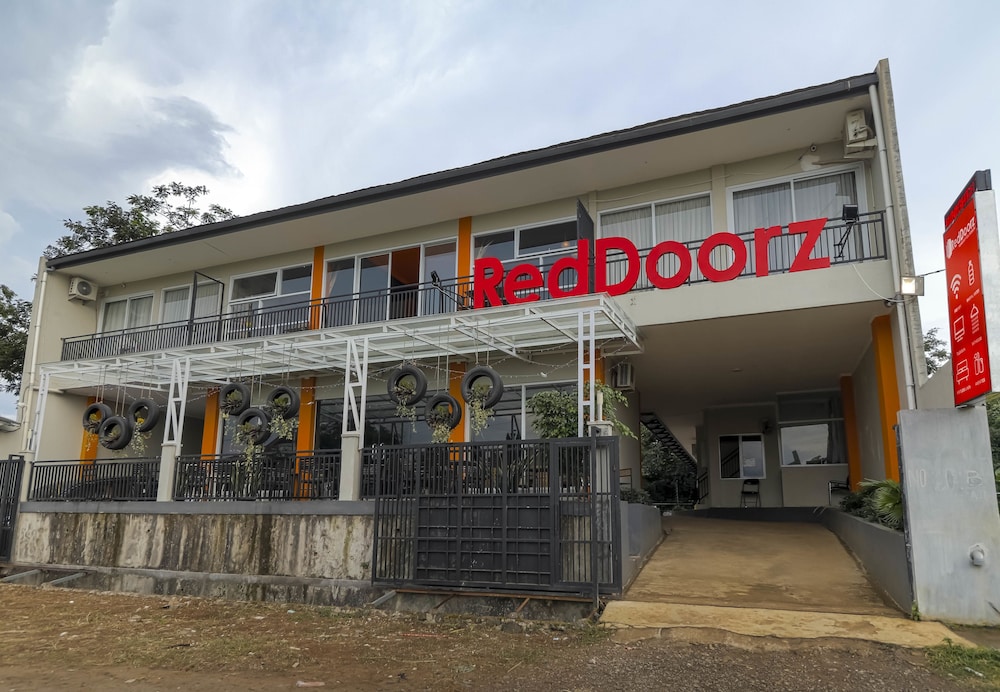 Reddoorz Near Exit Tol Bogor 1/27