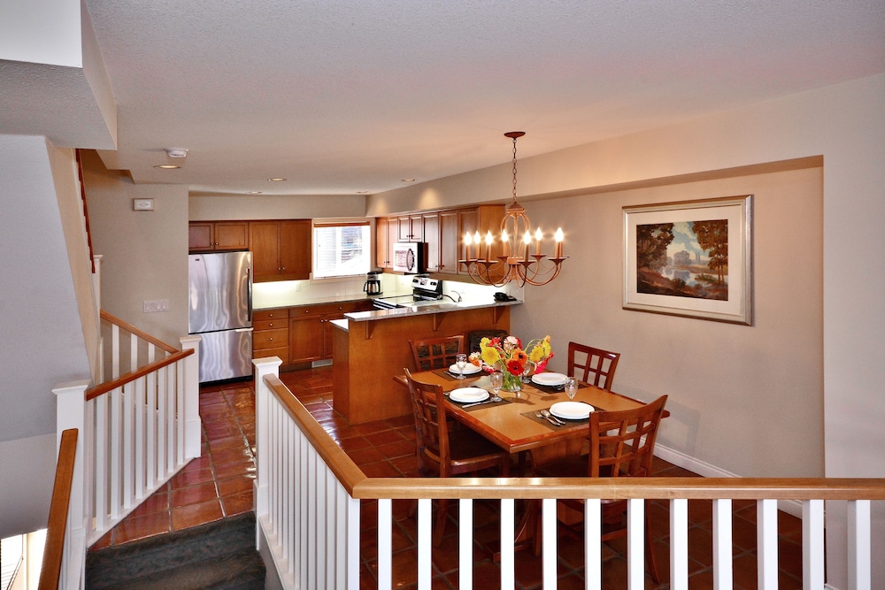 Manteo Resort Waterfront Hotel Villas 55/70