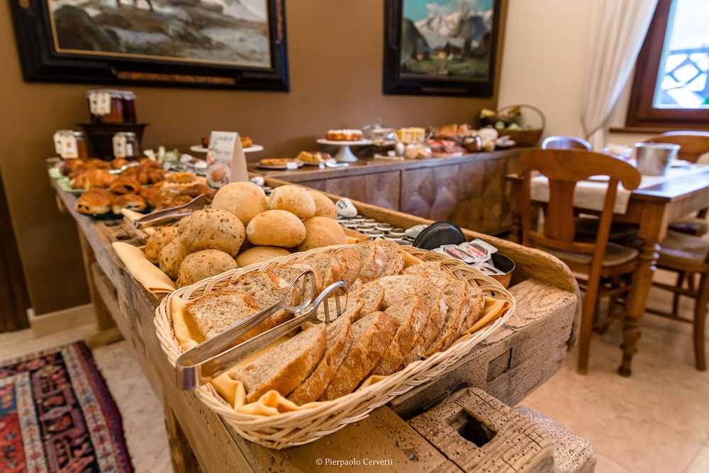 Paradise Hotel and Wellness 24/49
