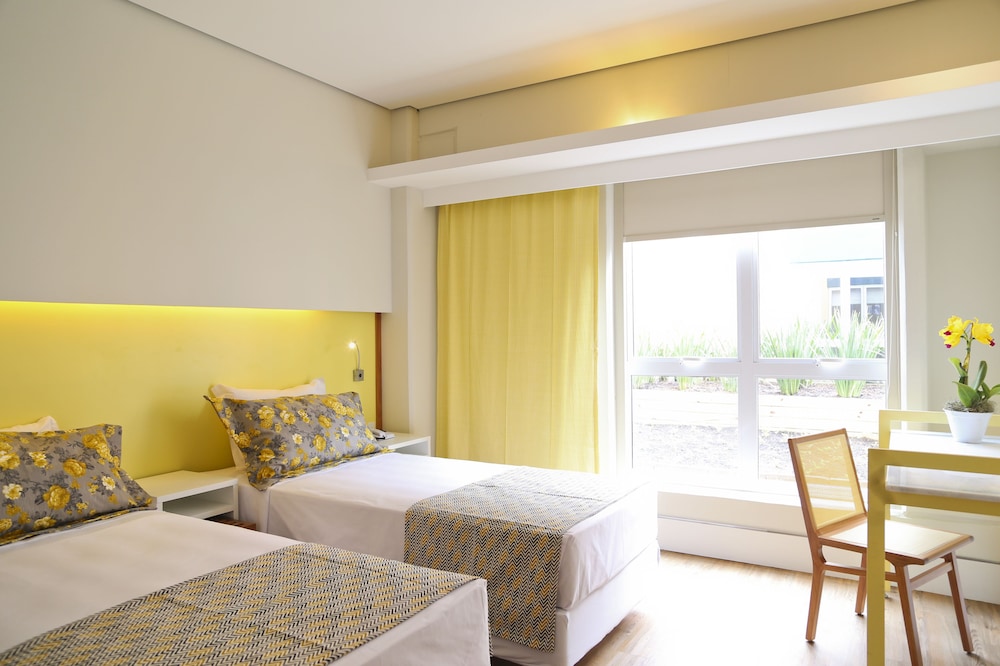 SUPERIOR, TWIN BEDS