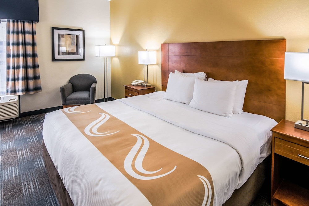 Quality Inn Alexander City 20/53