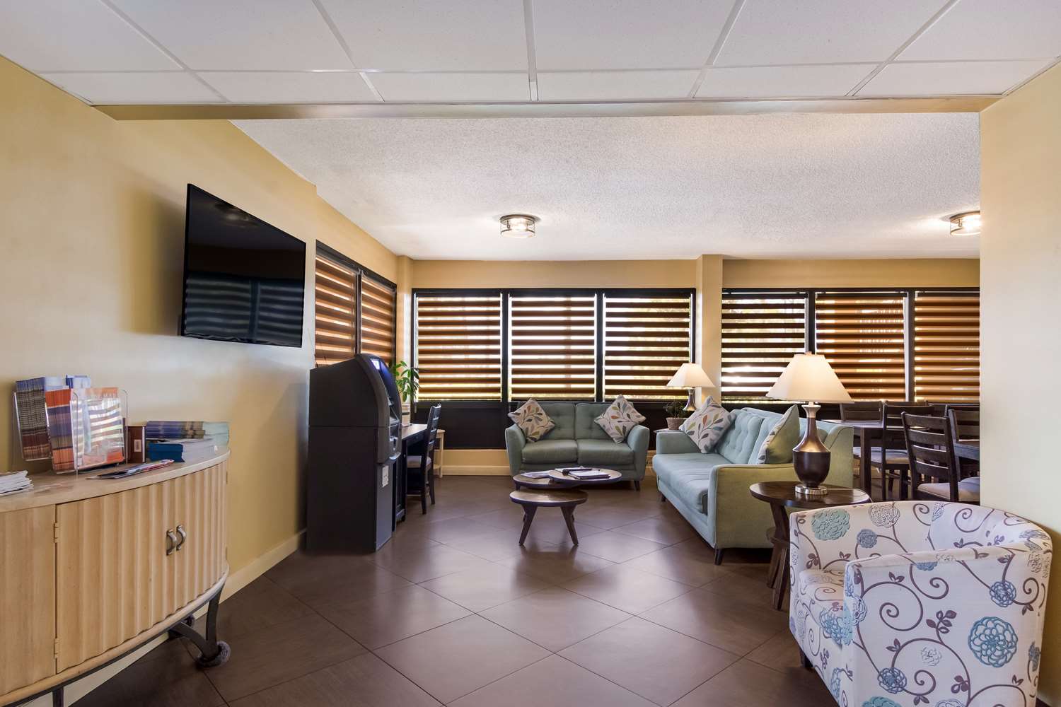 SureStay Hotel by Best Western St. Pete Clearwater Airport 17/43