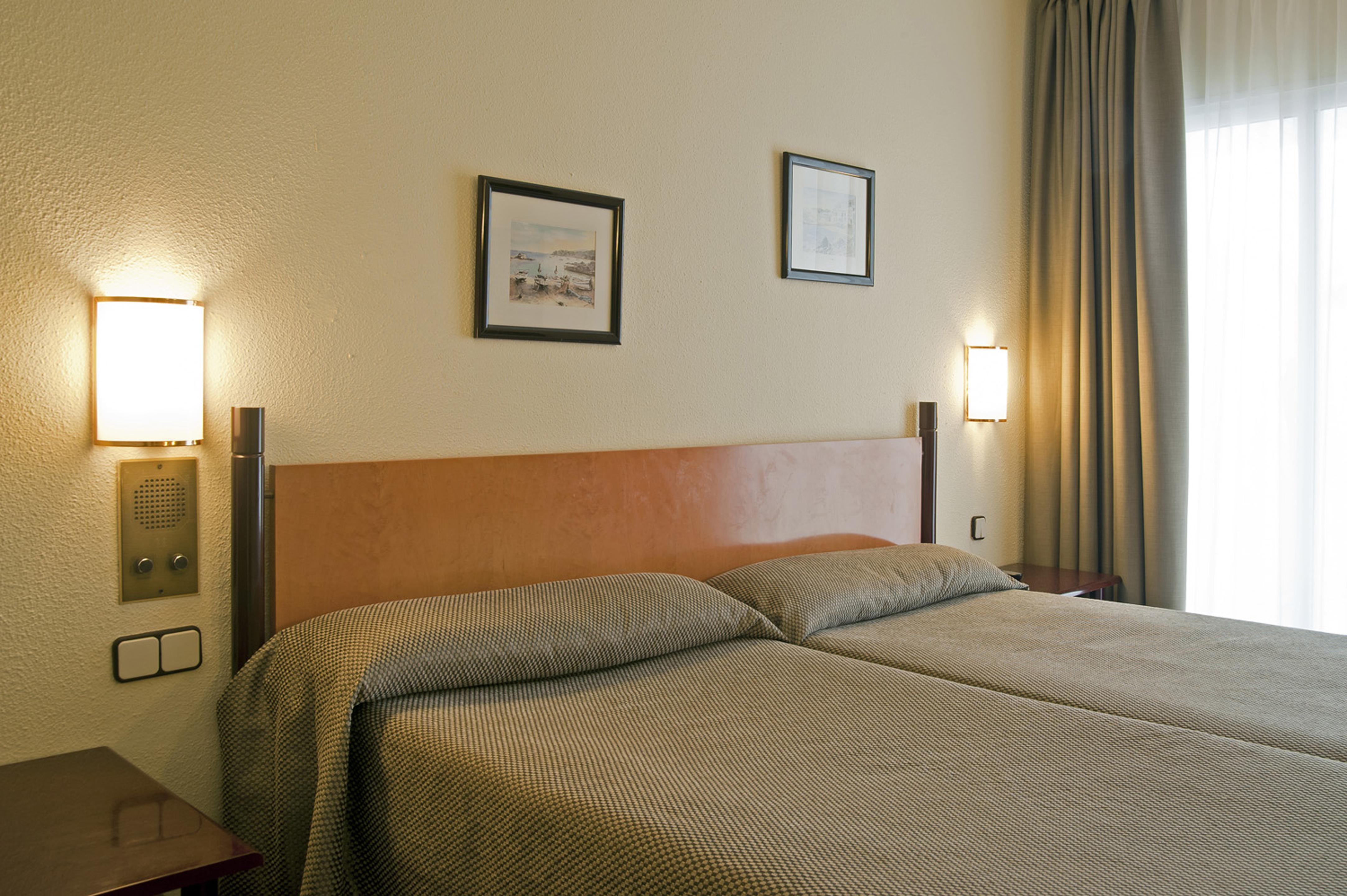 Standard, Double Bed, Balcony or Terrace