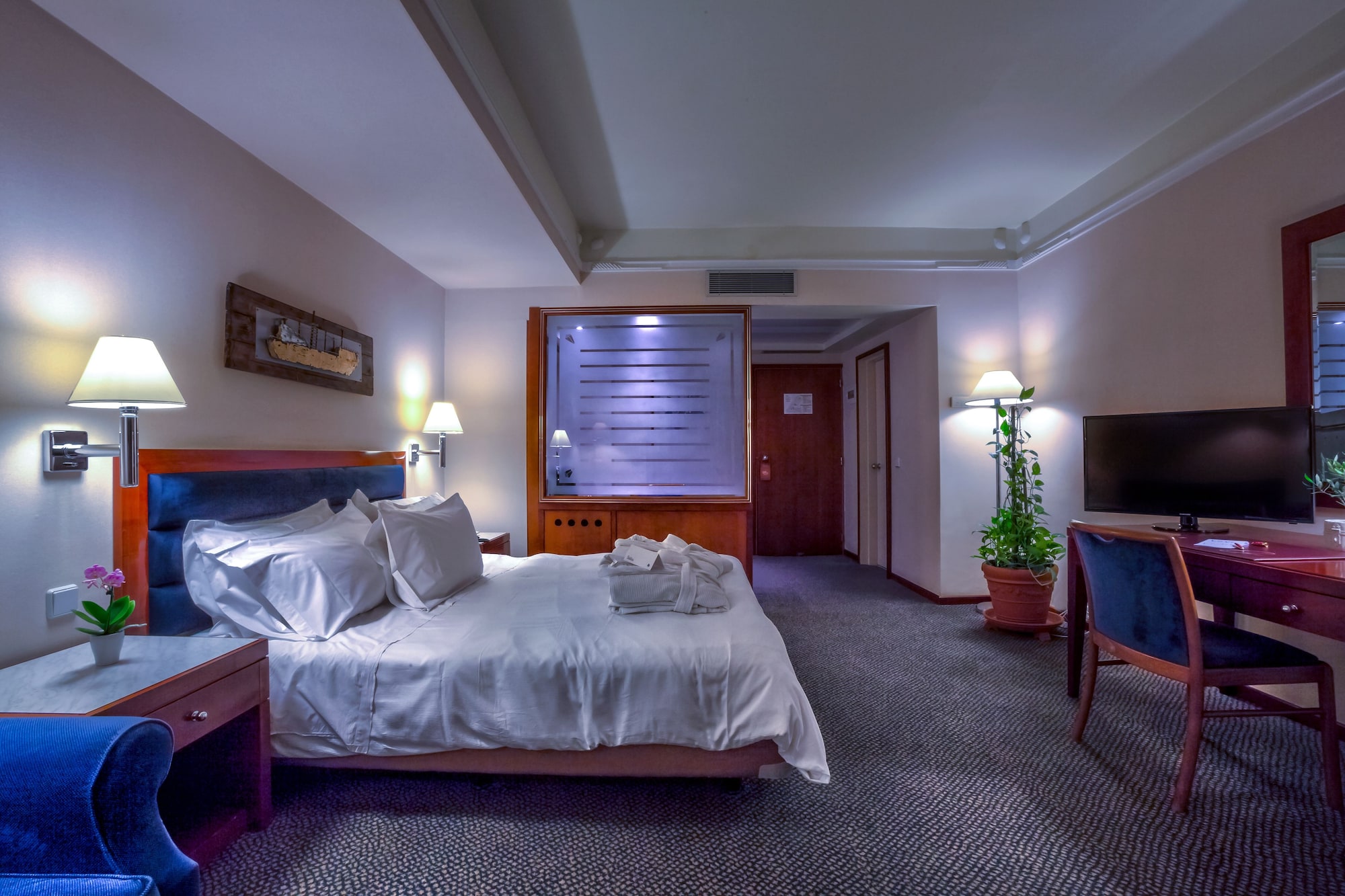 JUNIOR SUITE, SEA VIEW