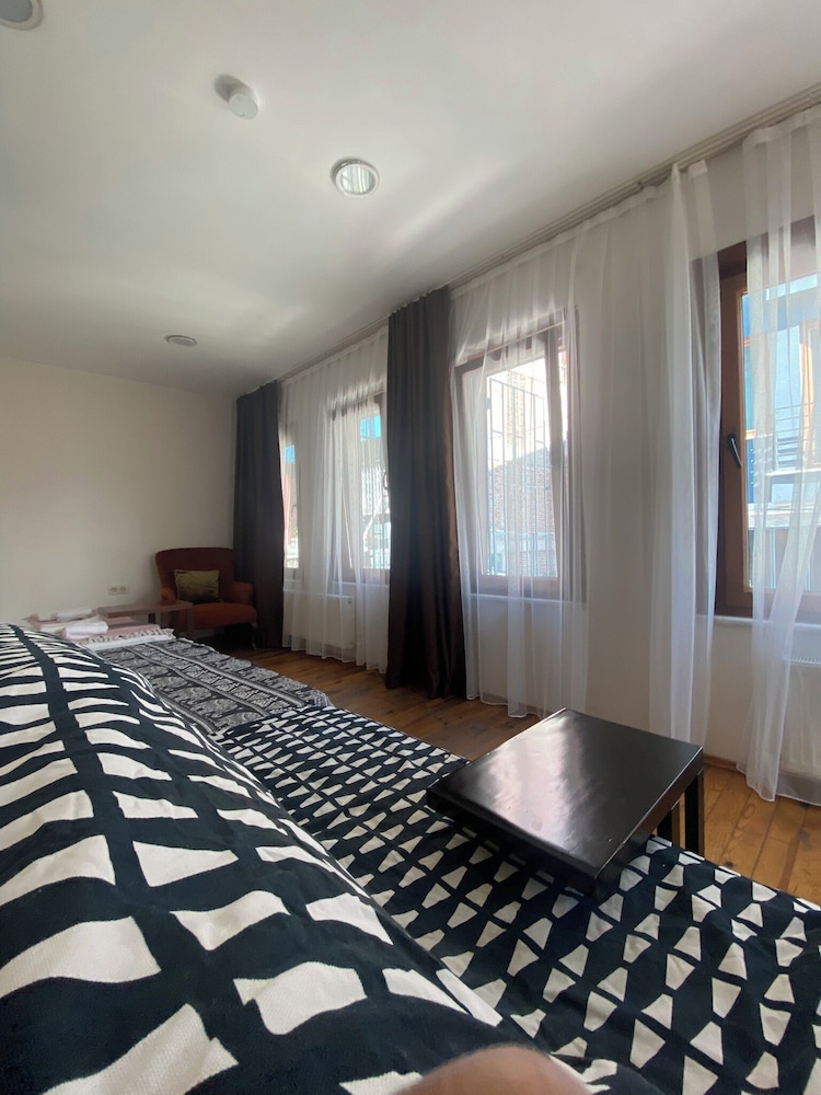 Istanbul Hub Flats 46/50