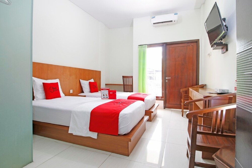 Reddoorz @ Turangga Sari 23/35