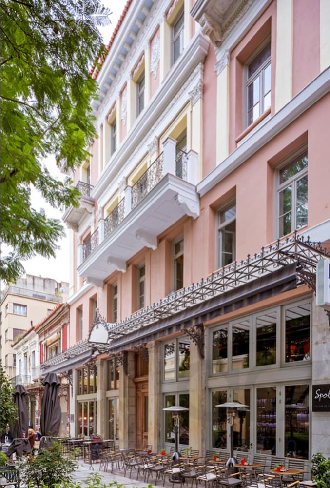 Emporikon Athens Hotel 2/32