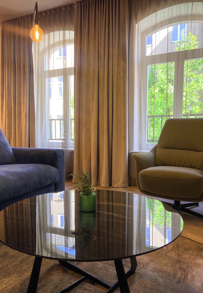 Conti Hotel 38/63