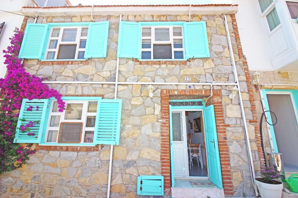 Bozcaada Denizyildizi Otel 2/44