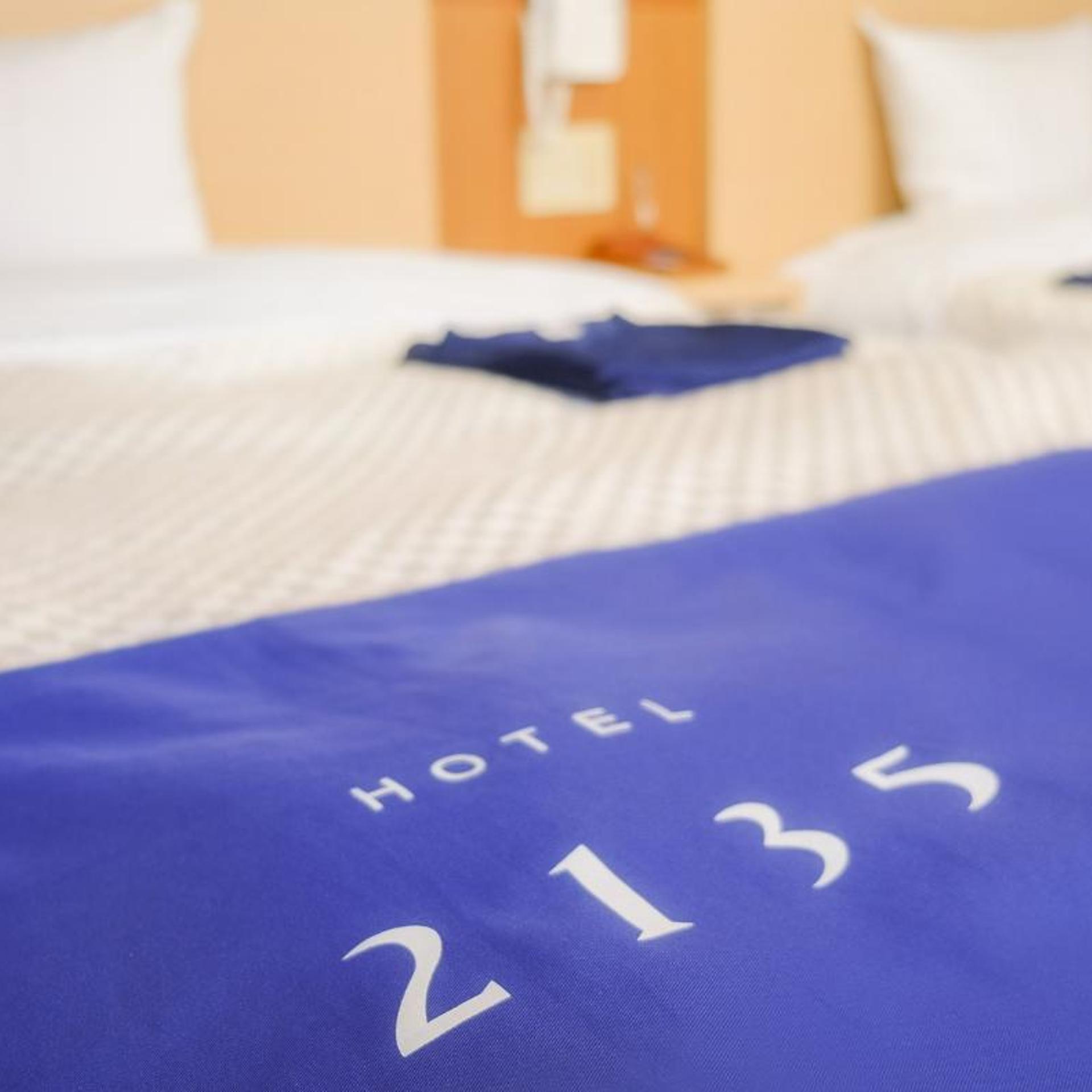 Hotel 2135 21/50
