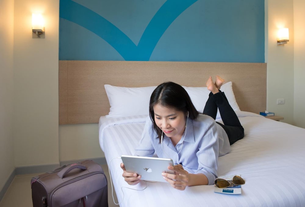 Hop Inn Hotel Makati Avenue Manila 27/35