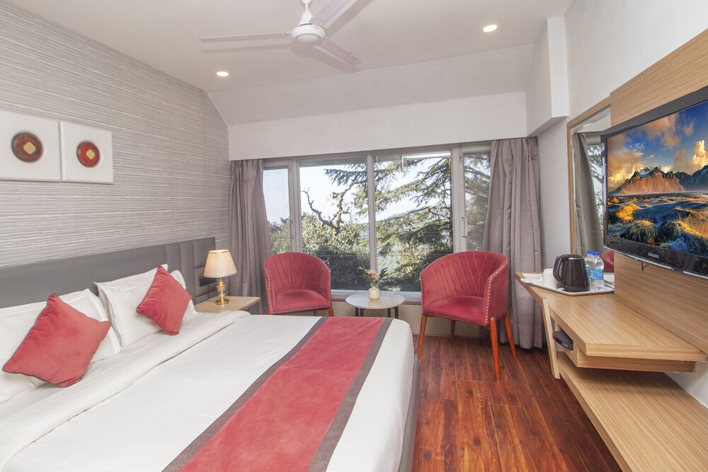 Amritara Surya, Mcleodganj 26/68
