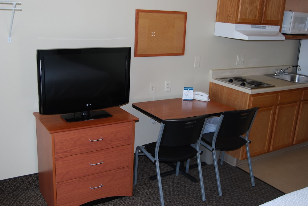 WoodSpring Suites Des Moines Pleasant Hill 9/19