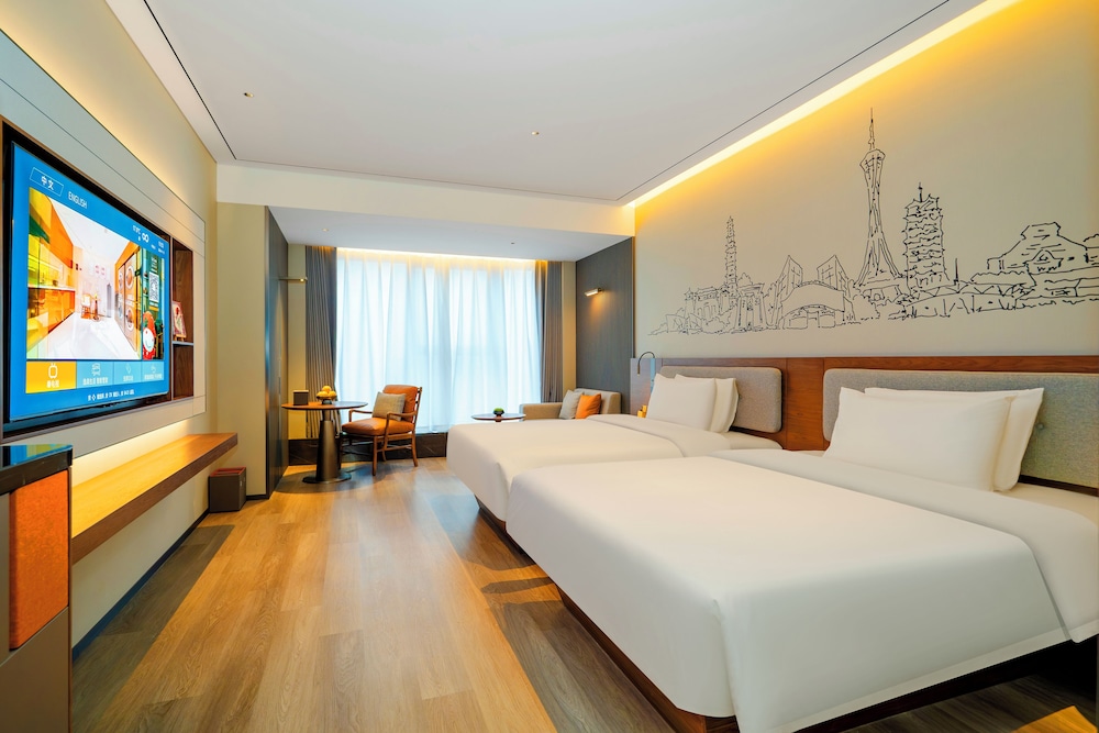 UrCove by Hyatt Xuchang Angel City 6/19