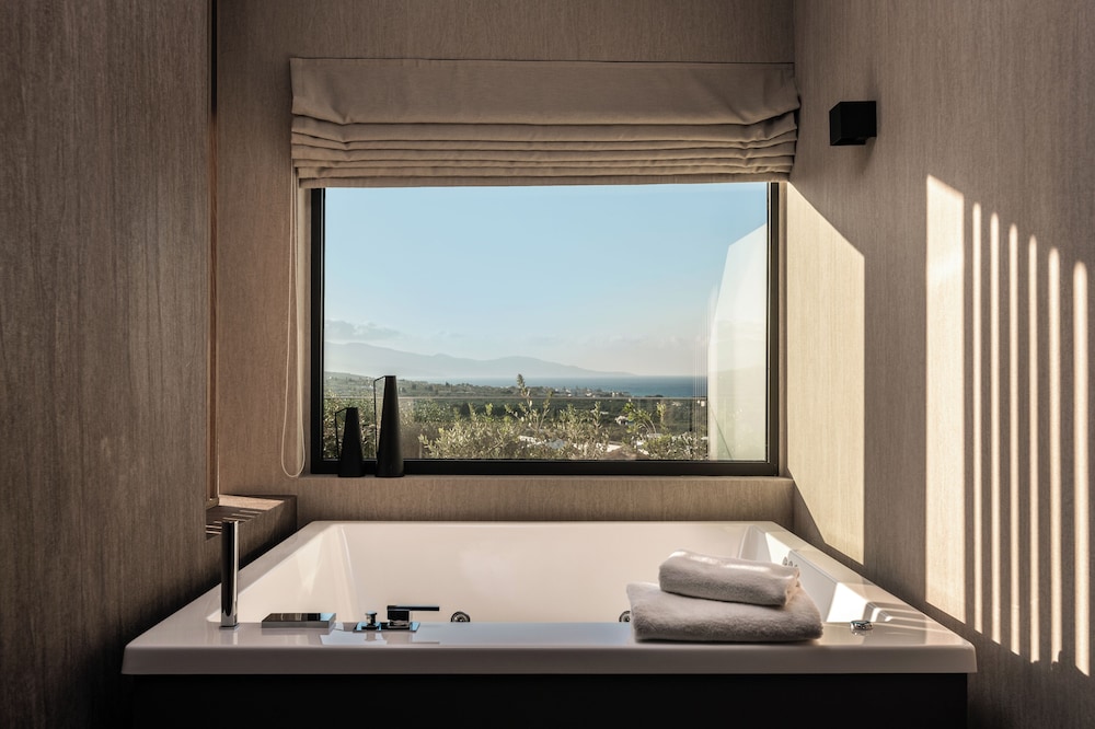 Elegance Luxury Executive Suites - Adults Only 57/58