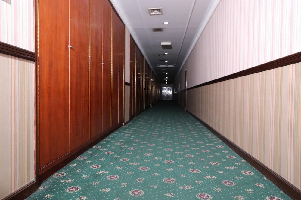 OYO 112 Semiramis Hotel 30/45