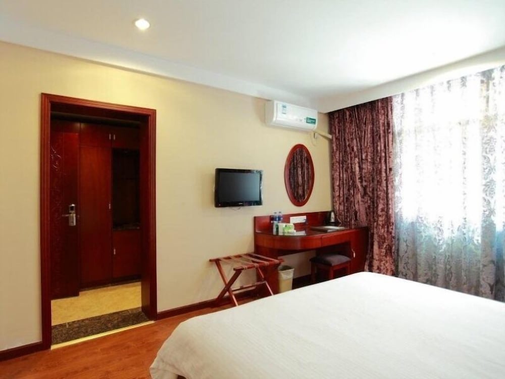 GreenTree Inn Hefei Chenghuangmiao Hotel 37/55