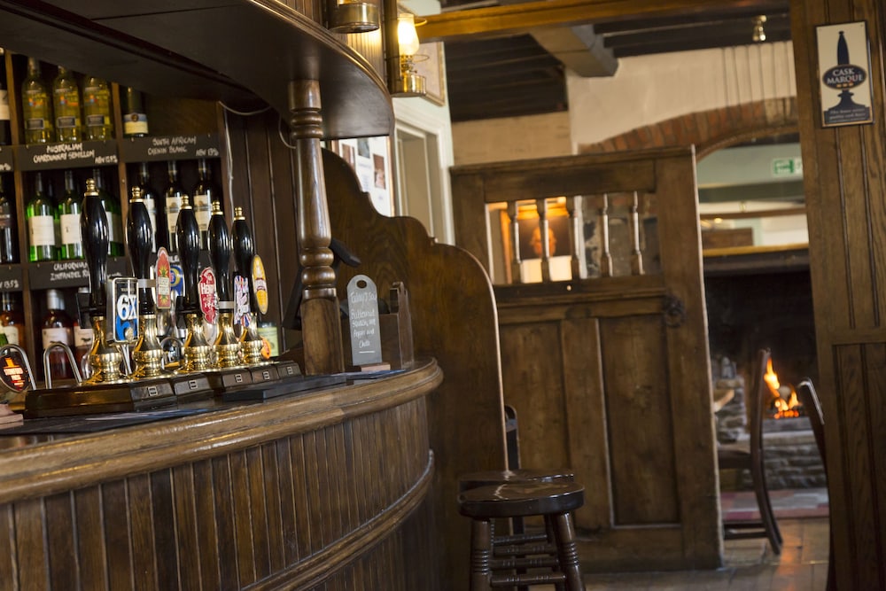 Red Lion - B&amp;B 19/39
