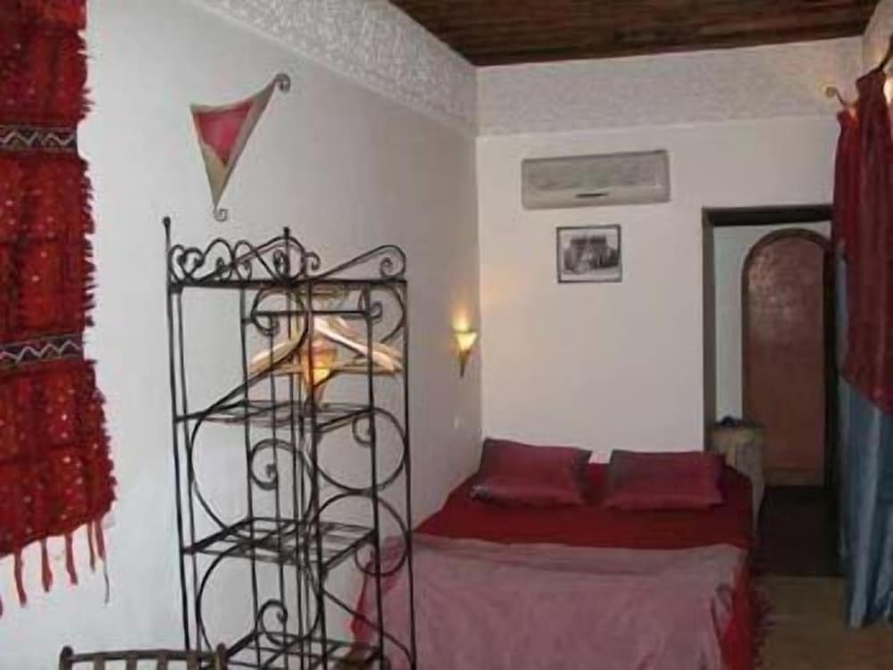 Riad Attarine 32/44