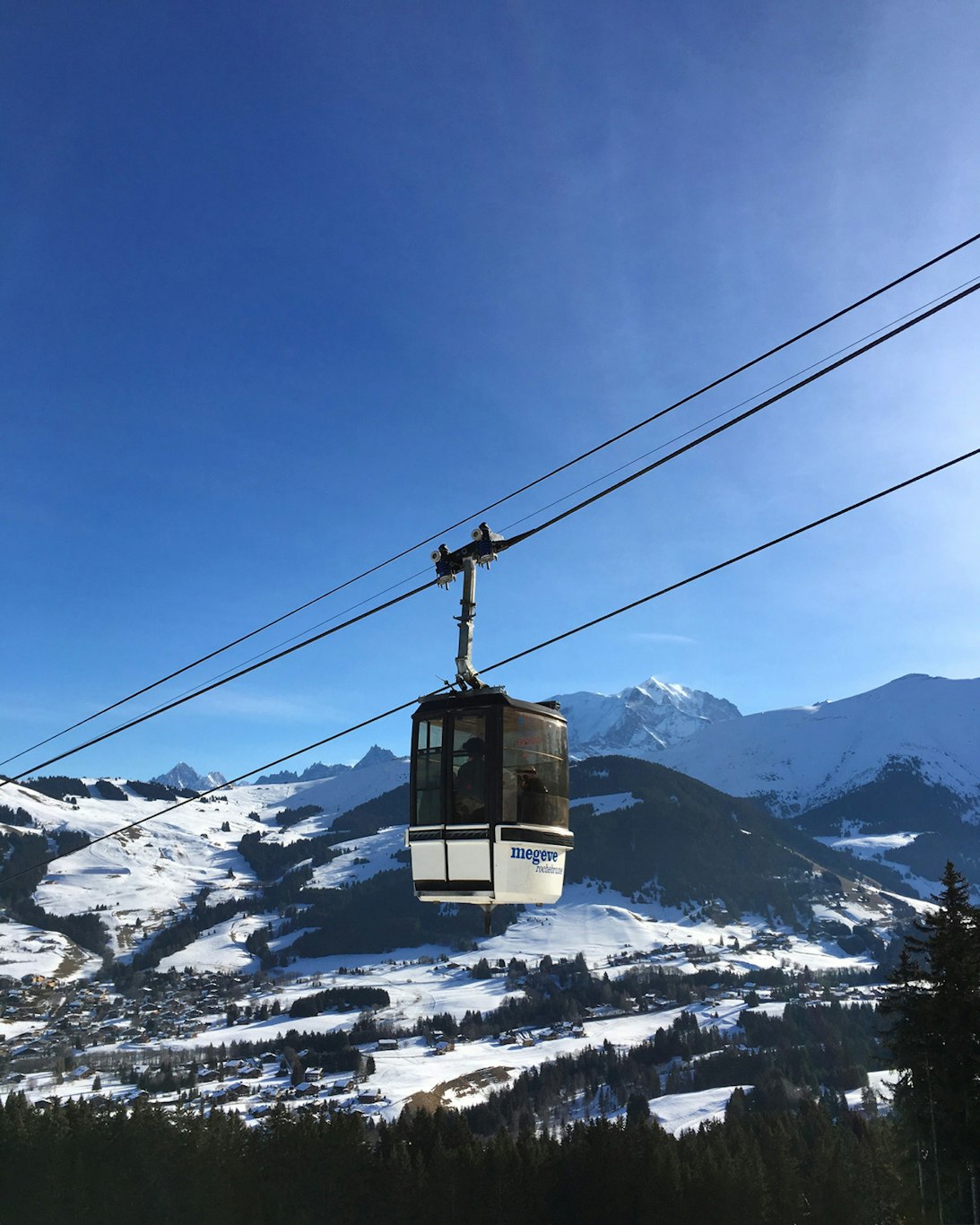 Four Seasons Hotel Megeve 2/24