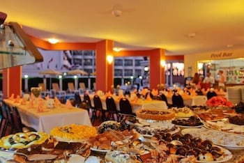 Palm Hotel 18/50