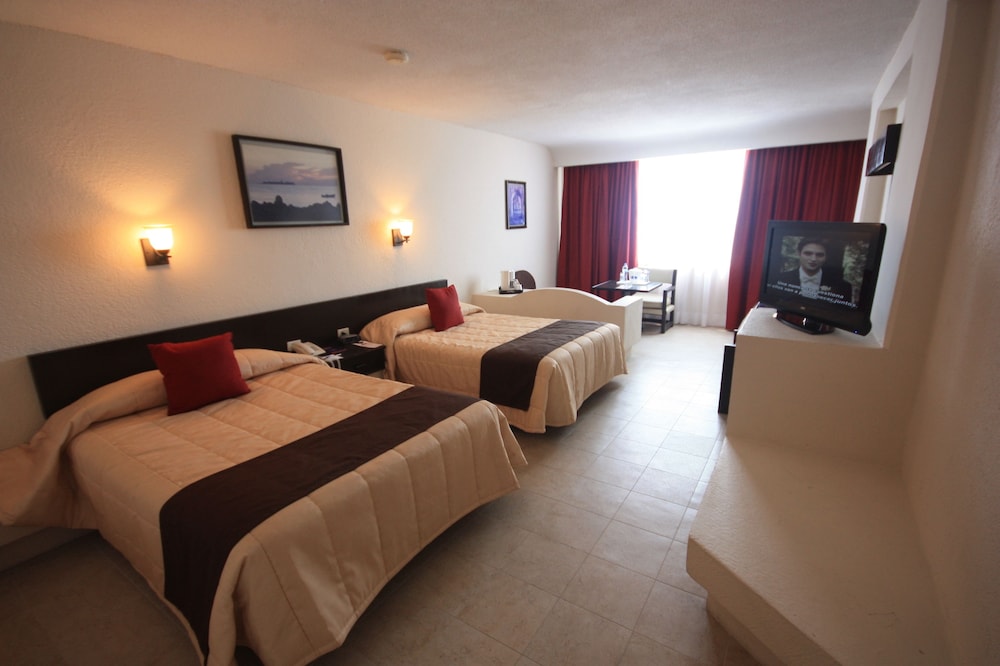 Howard Johnson by Wyndham Veracruz 10/33