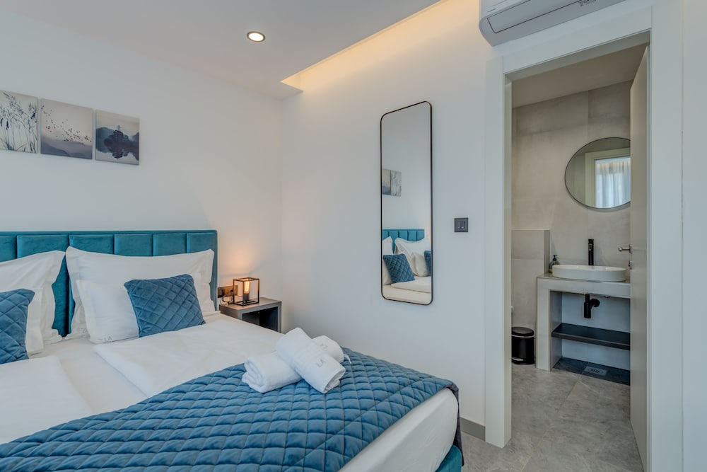 Lichia Amia Luxe Rooms 5/21