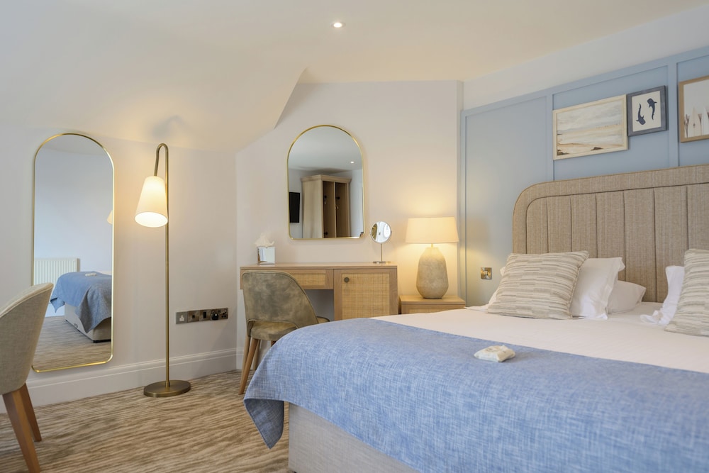 The Old Quay House Hotel 5/50