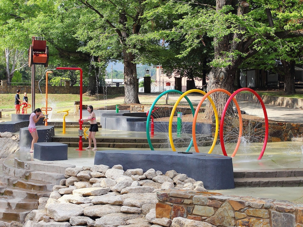 NRMA Bright Holiday Park 31/50