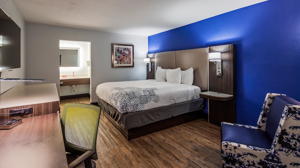 Surestay Plus Hotel By Best Western Sacramento Cal Expo 19/39