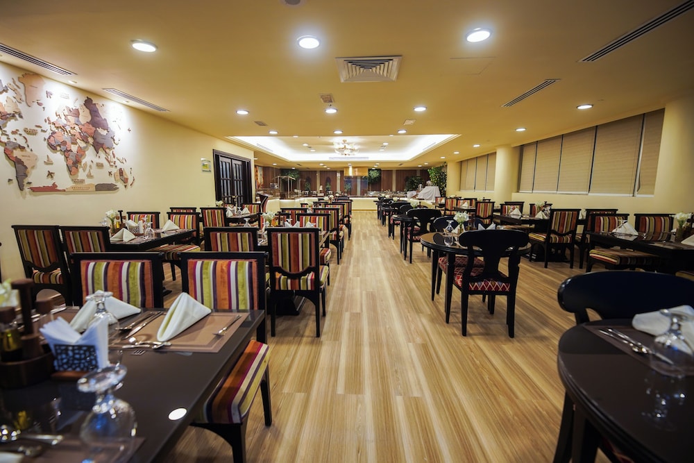 Grand Villaggio Hotel Abu Dhabi 37/49