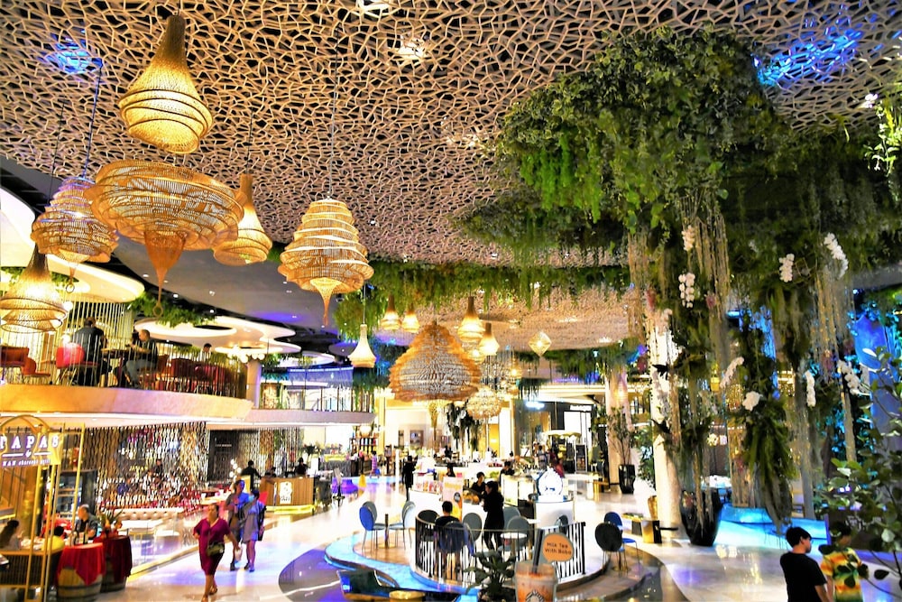 OYO 225 Premier Place Bangkok 6/17
