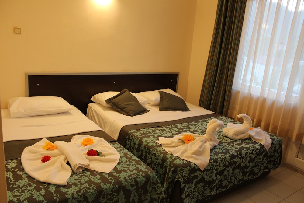 Paradise Apple Hotel 5/9