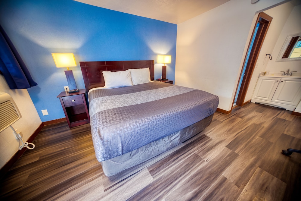 Budget Inn Motel 30/54