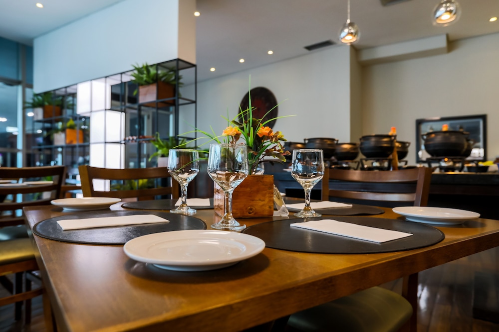 San Diego Suites Ipatinga 66/75