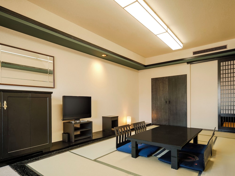 Kurashiki Royal Art Hotel 42/50