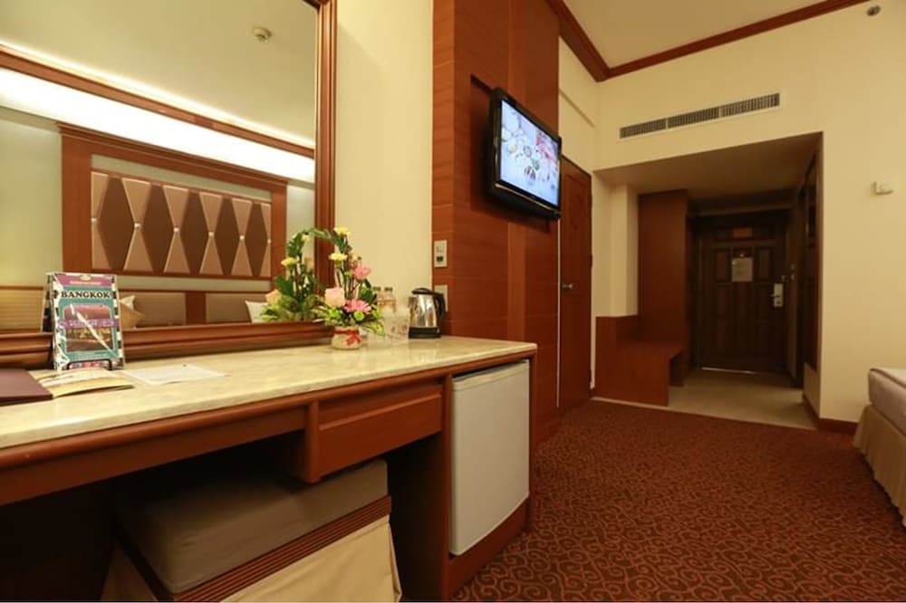Asia Hotel Bangkok 14/60