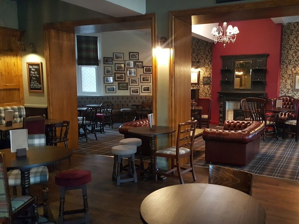 Station Hotel 37/56