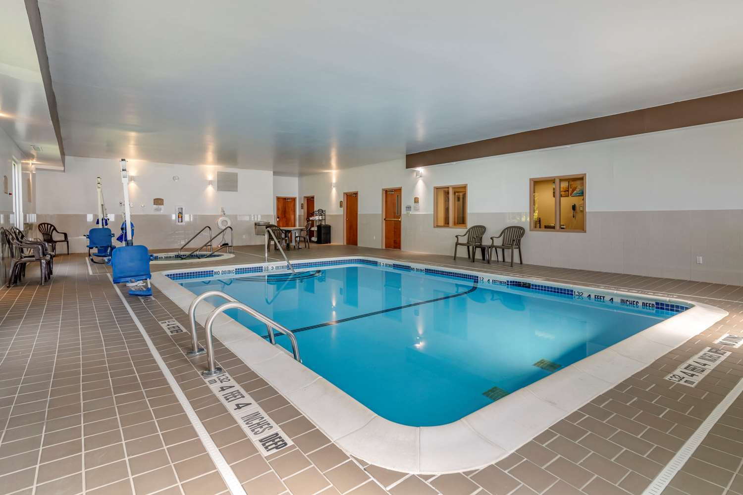 Comfort Inn Glenmont Albany South 16/39