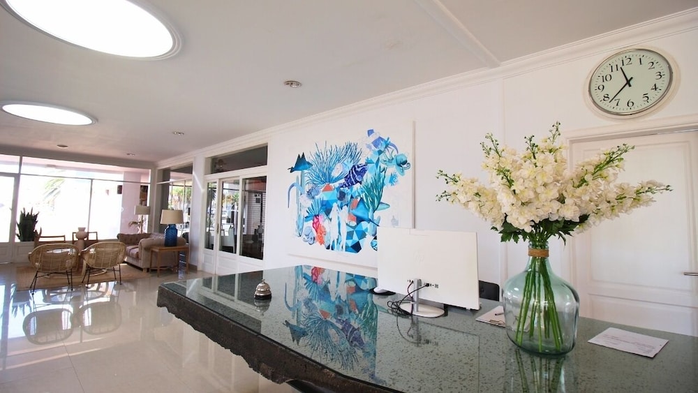 Lobby at Neptuno Suites - Only Adults, COSTA TEGUISE
