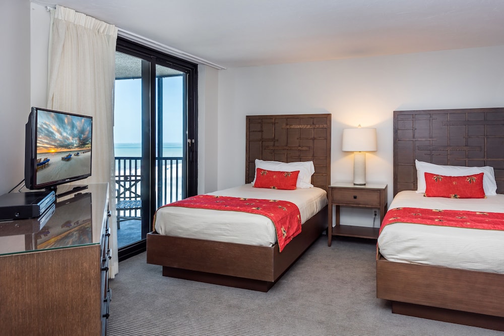 Pointe Estero Resort 9/50