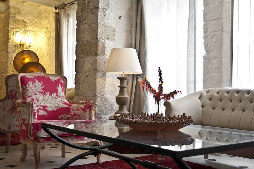 Beyevi Alacati 58/68