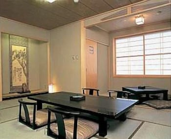Shibu Onsen Ichinoyu Katei 35/36